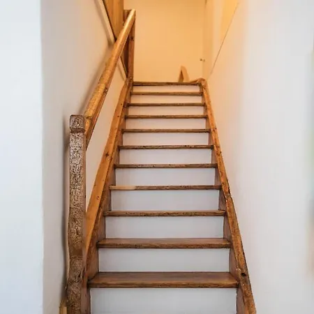 Gehobenes Ambiente In Historischer Wohnung Walting Exterior photo